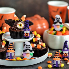 Watayo 30 Pcs Halloween Mini Gnome Ornaments, Halloween Decoration Miniature Gnomes Figurines, Pumpkin Ghost Gnomes Tiny Statue Figurines for Party Gifts Home Table Garden Landscape Decor