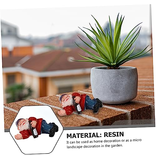 Cabilock 3pcs Dwarf Shaped Garden Gnome Statue Creative Resin Outdoor Adornment Funny Lawn Decoration for Garden and Landscape and Safe Ornament