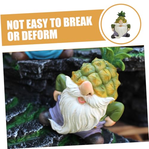 SUPVOX Resin Garden Gnome Figurine Durable Fading Lawn Ornament Cute Cartoon Gnome Statue for Outdoor Patio Garden Pathway Decoration