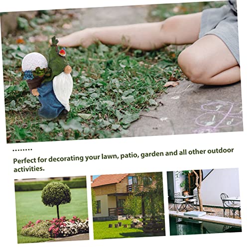 Happyyami Solar Garden Lights Resin Gnome Decor Outdoor Landscape Gnome Fairy Garden Accessories for Driveways Lawns