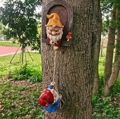 Enchanting Gnome Climbing Rope Face Hanging Ornament: Resin Dwarf Garden Sculpture, Outdoor Gardening Decor Craft. Add Unique Charm to Your Garden!