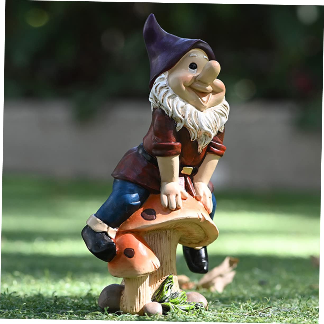 SUPVOX 1Pc Outdoor Garden Resin Dwarf Statue Decorative Gnome Figurine for Home and Patio Durable Design for Garden Ornamentation for Family