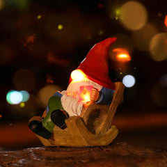 Solar Garden Gnomes Outdoor Statue with Solar Lights,Figurine Lights Solar Garden Yard Decorations Outdoor Decorations for Patio,Yard,Lawn Ornament，Mom Gift Unique Housewarming Gifts