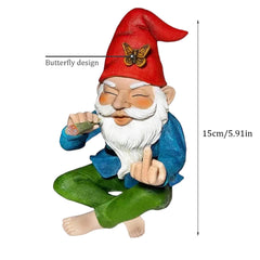 Garden Gnome, Middle Finger 5.9inch Resin Funny Garden Gnomes, Cheeky Smoking Naughty Gnomes Fade-resistant Mini Gnomes for Garden Lawn, Garden Sculptures Statues