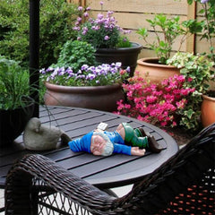 6.3'' Funny Drunk Garden Gnomes Outdoor Decorations Naughty Yard Dwarf Statues Inappropriate Knomes Sculpture Figurines for Indoor Outside Patio Lawn Porch Landscape Gift (Drunk Gnome Blue)