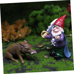 Happyyami 1set Creative Pirate Gnome Resin Figurine Pig Statues for Garden Decoration Unique Outdoor Ornament for Halloween and Holiday Decor