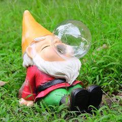 THE ENCHANTED GARDEN Garden Gnome Bubble Blowing Statue Sitting Outdoor Resin Gnome Figurine Solar Powered LED Garden Lights Resin Garden for Patio Lawn Yard Décor (RP010)