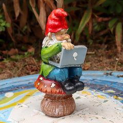 Hqroidd Garden Gnomes Funny Resin Gnome Figurine on Working Garden Gnome Statues for Patio Yard Lawn Porch Outdoor Decor