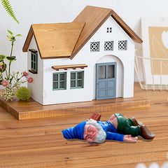 Lethogety Funny Garden Gnomes Outdoor Statues, 5.9 Inch Naughty Lying Figurine Wizard Dwarf Resin Sculpture Decoration for Lawn Patio Outside Yard Decor Novelty Housewarming Gift (Blue)