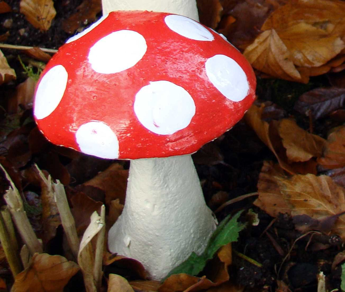 Pixieland GARDEN TOADSTOOL ~ TOADSTOOL SMALL