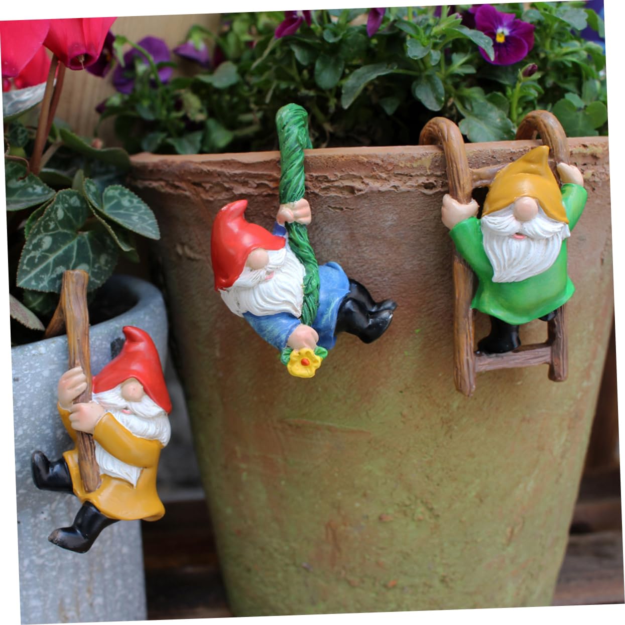 Happyyami 3pcs Garden Gnome Statue Set Outdoor Resin Dwarf Pendants Fairy Garden Decorations Tree Ornaments