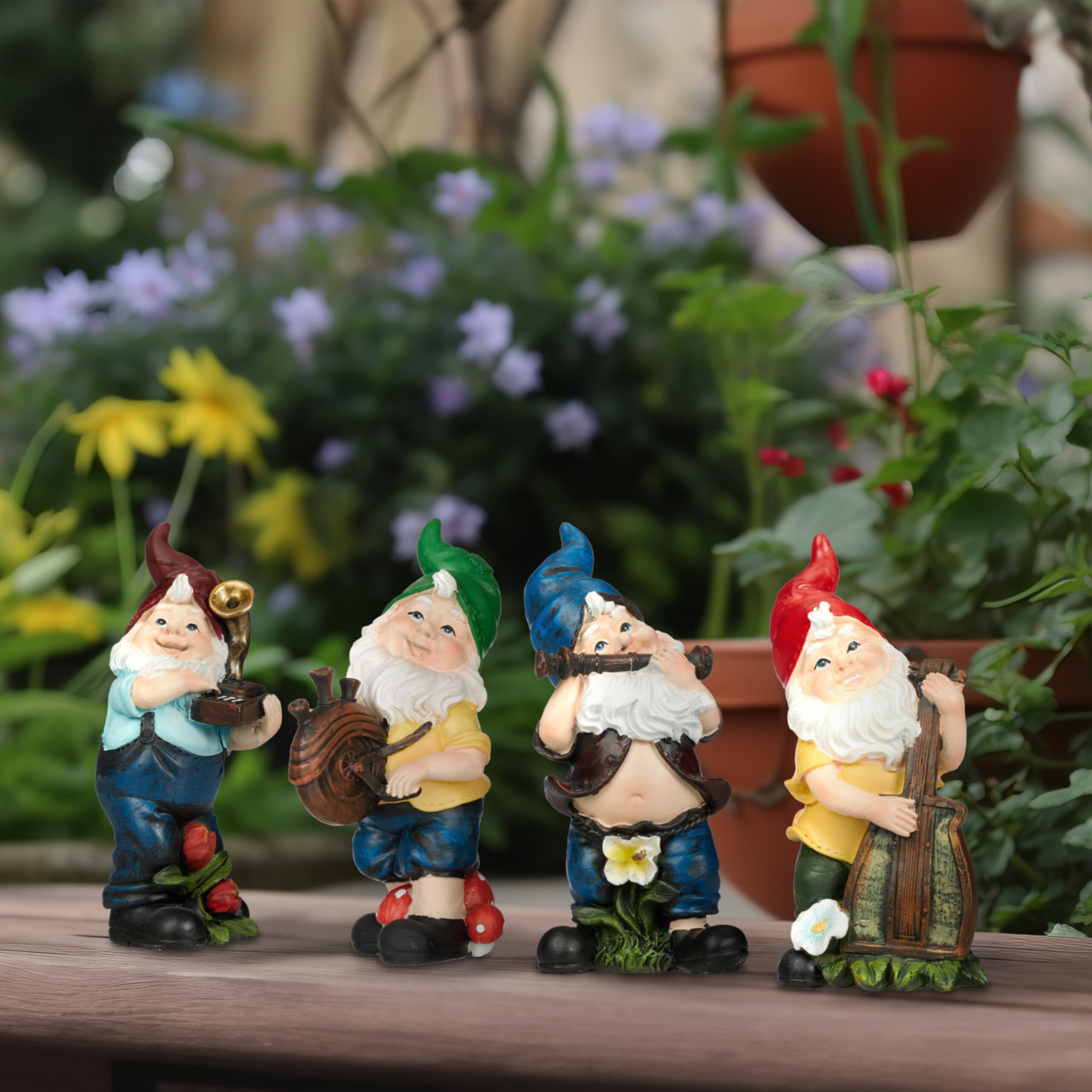 Relaxdays Set of 4 Garden Gnomes, Musicians with Instruments, Fost Resistant, Outdoor Figurine, Polyresin, Multicoloured, 15 cm