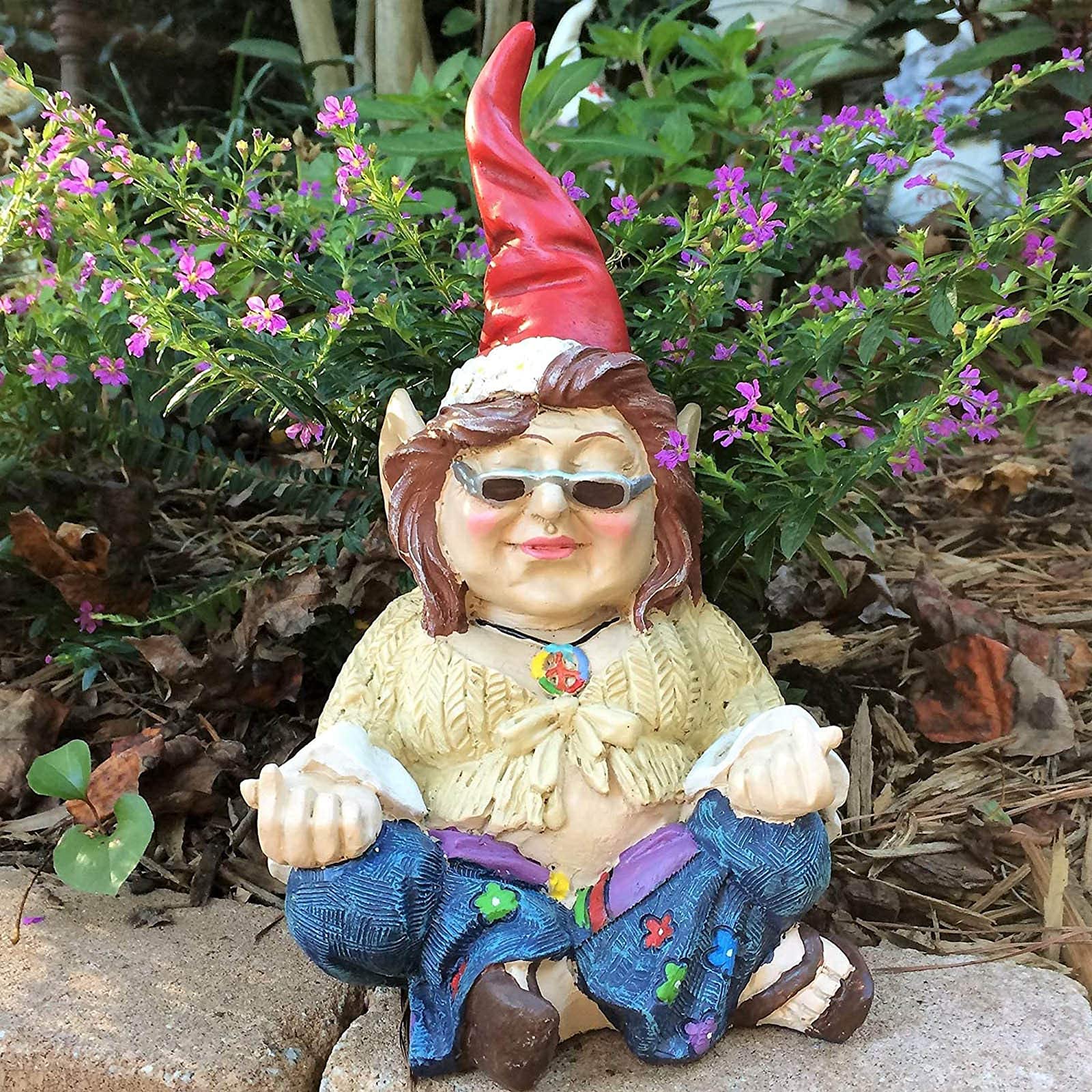 Funny Garden Gnome Couple Statue - The 60's Peace Man and Chick Hippie Zen Naughty Gnome Garden Peeker Yard Art Decoration for Indoor Outdoor Lawn Ornaments Garden Sculpture Very personal(D)
