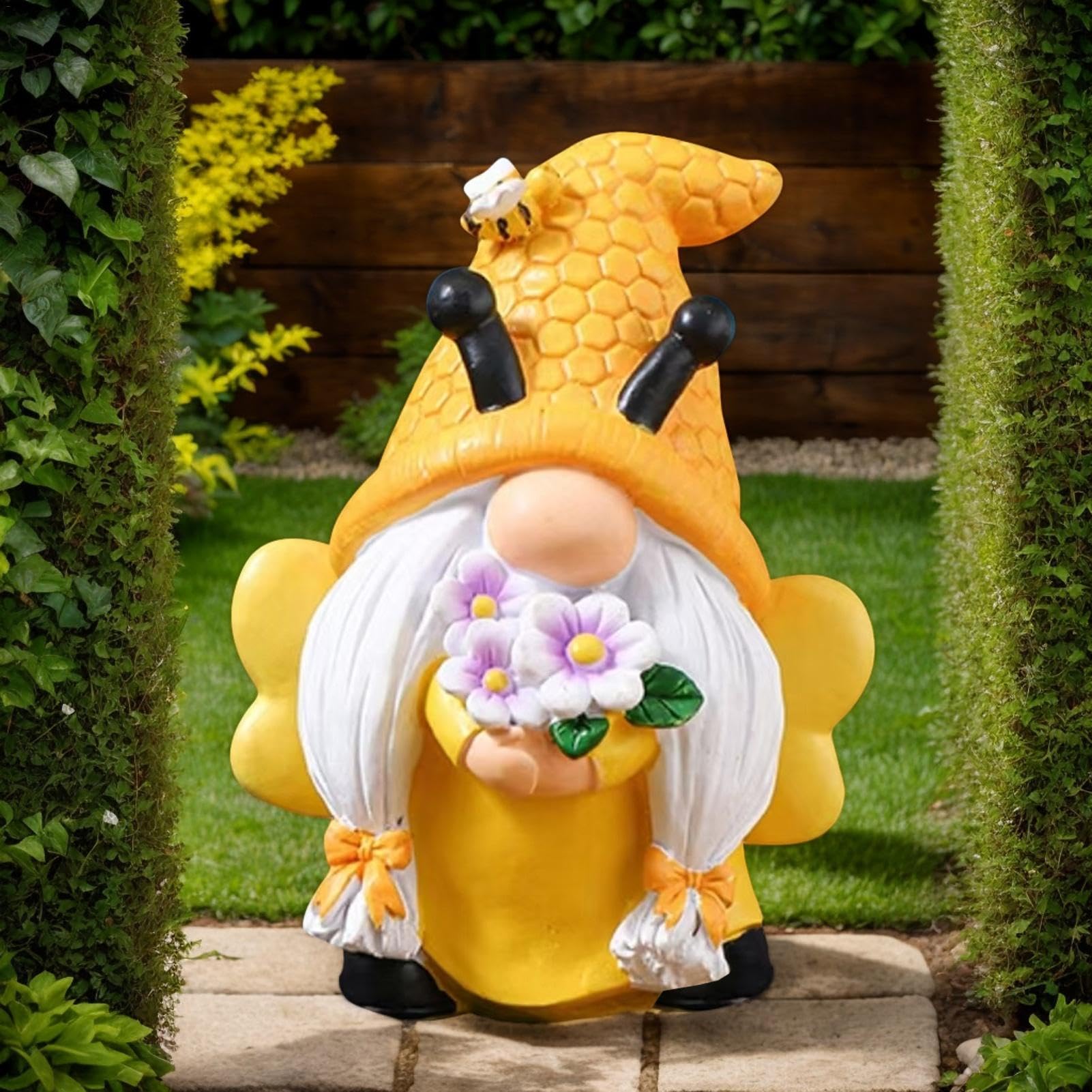Ungtyb Bee Gnome Statue, Garden Bee Gnome, Resin Gnome Sculpture, Extravagant Bee Gnome Figurine, Perfect for Garden and Patio Decor (1 Piece)