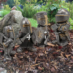 Swtgaah Garden Gnome Statue Knight Statue Knight Gnome Sculpture Knight Guardian Sculpture Garden Gnome Ornaments Suitable for Gardens Lawns and Courtyards (Right D)