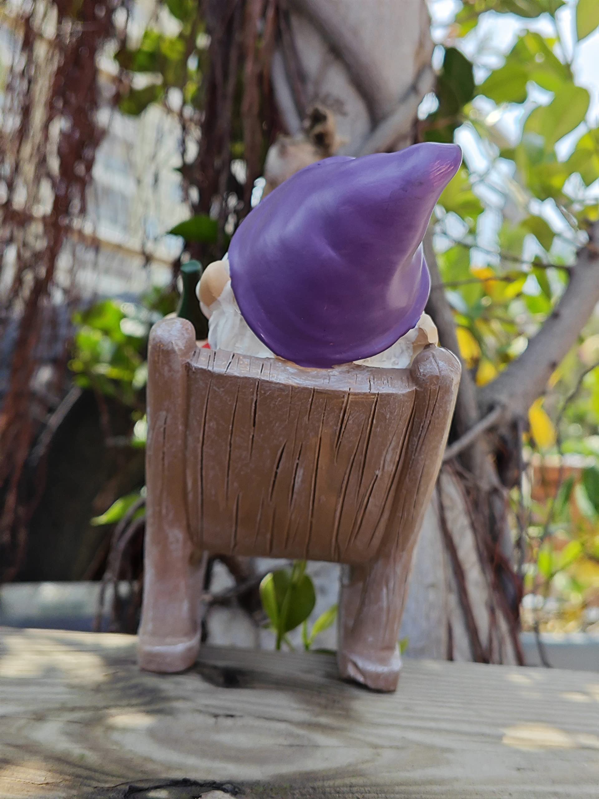 Sanchahua Garden Gnome Statue 6.3" Drunk Gnome Sculptures Resin Garden Decor, Indoor Outdoor Figurine for Home Patio Yard