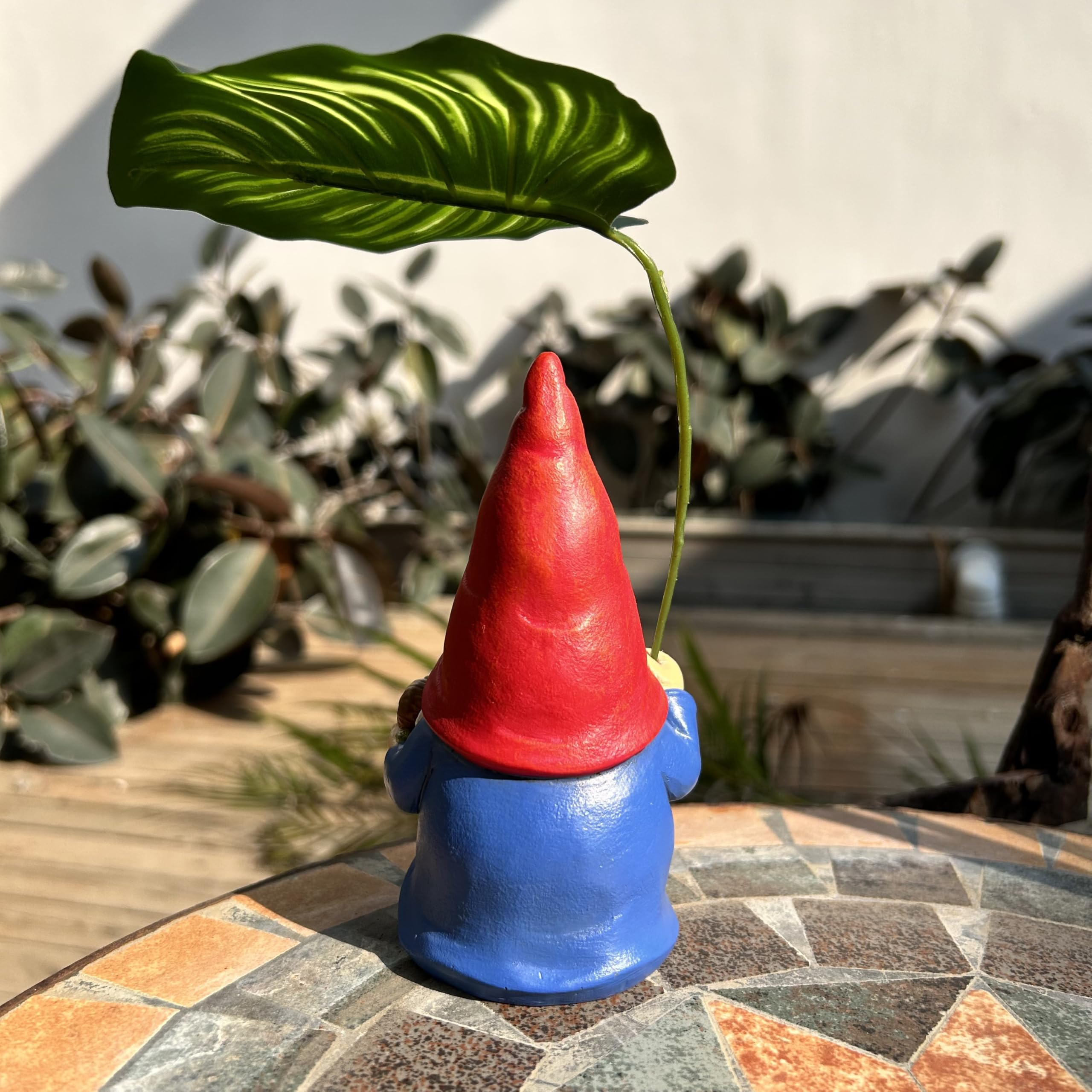 WSHMZYHOME Garden Gnome with Red Hat and Leaf Umbrella, Decorative Outdoor Statue, White Beard