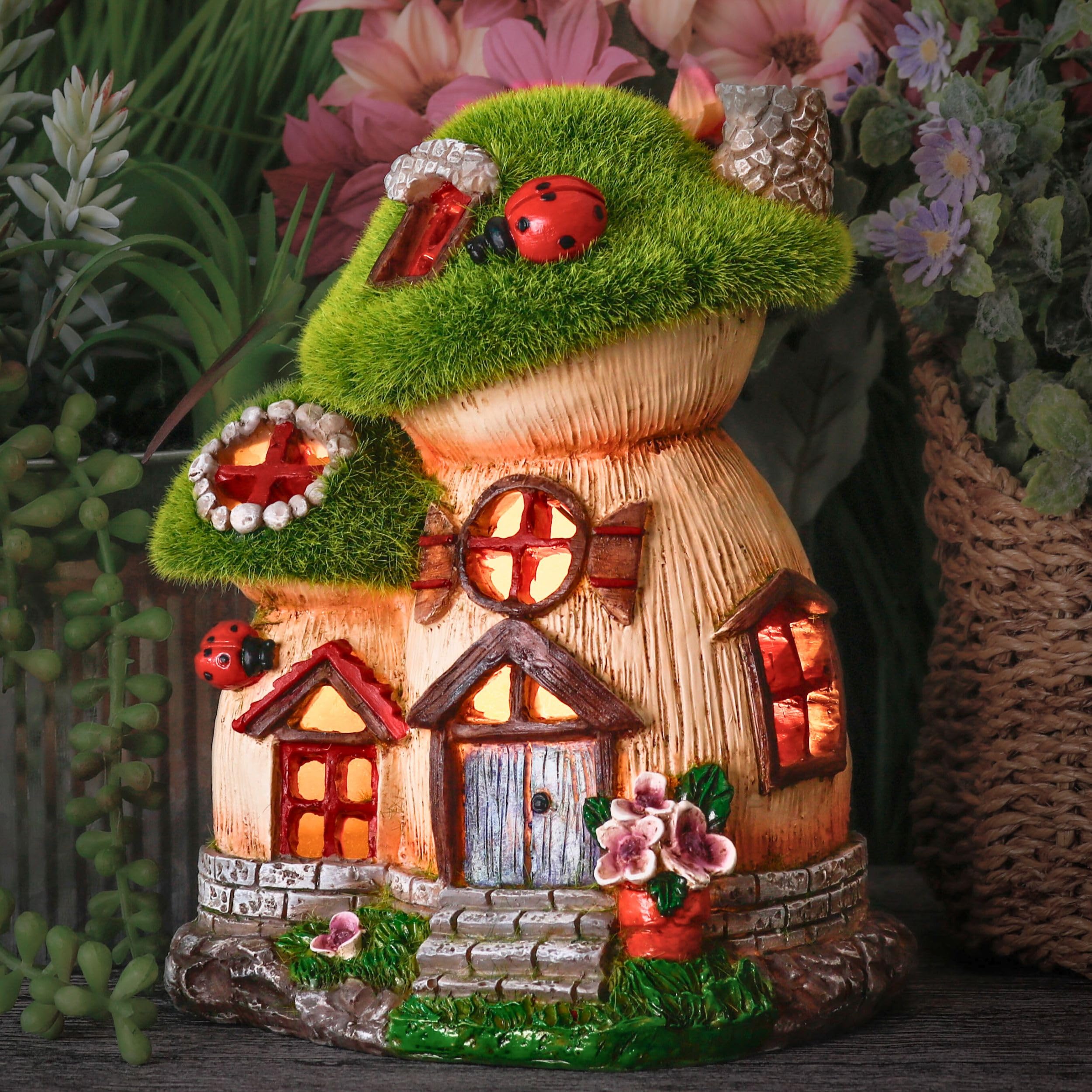 TERESA'S COLLECTIONS Garden Ornaments Outdoor, Green Flocked Solar Fairy House and Ladybugs, Waterproof Resin Fairy House Ornaments, Indoor Outdoor 16.8CM