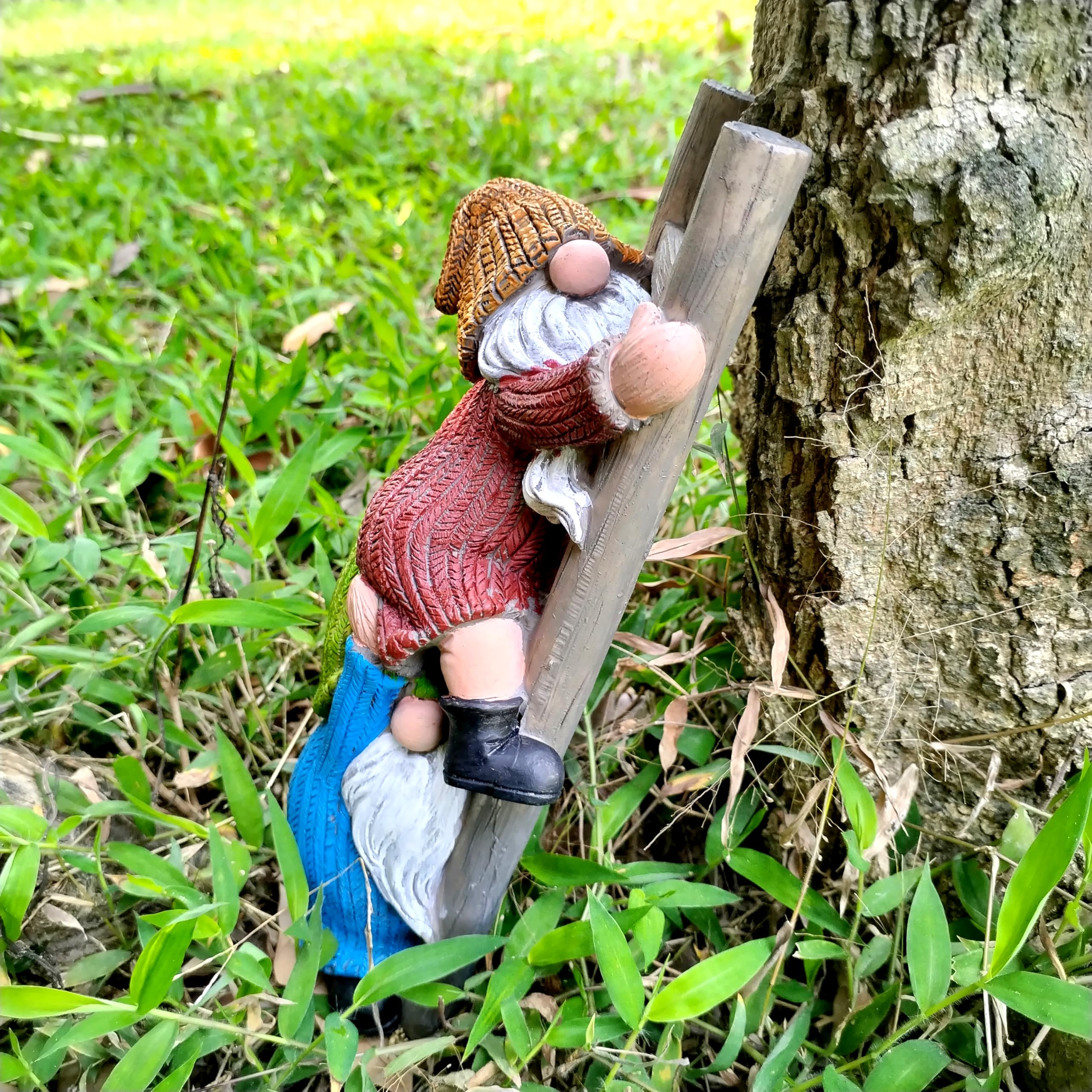 WPJFMXZ Garden Gnome Statue, Funny Climbing Ladder Gnomes Figurine Resin Sculpture Outdoor Decor for Patio Yard Lawn Porch Ornaments Gift